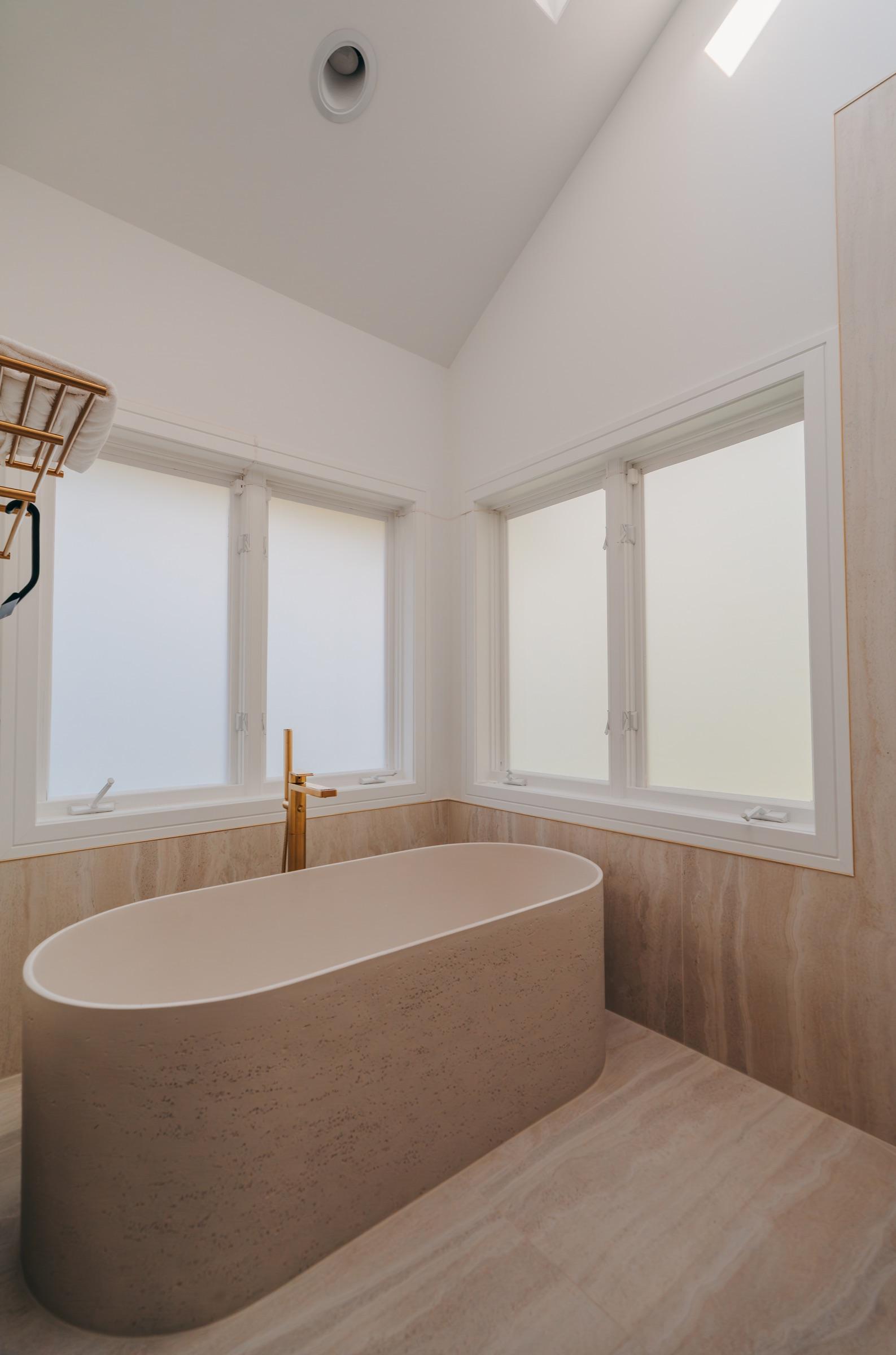 Same bathroom — powered off, instant privacy